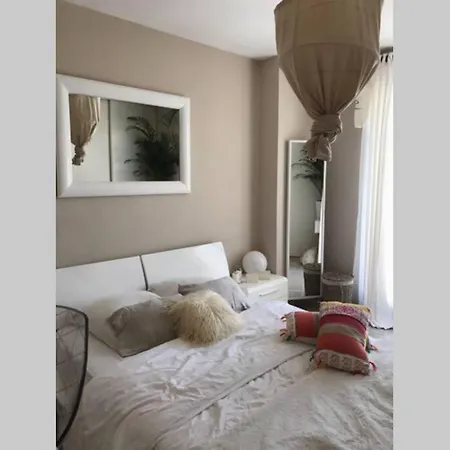 À deux pas de la mer : SPA, billard et baby-foot Villa Carqueiranne