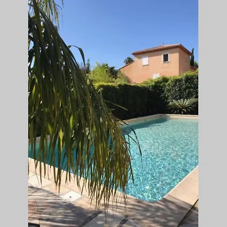 À deux pas de la mer : SPA, billard et baby-foot Villa