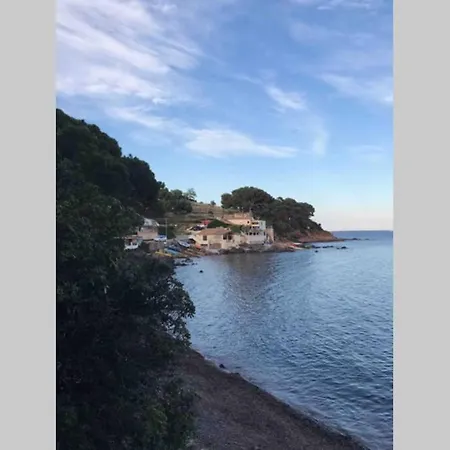 À deux pas de la mer : SPA, billard et baby-foot Villa Carqueiranne